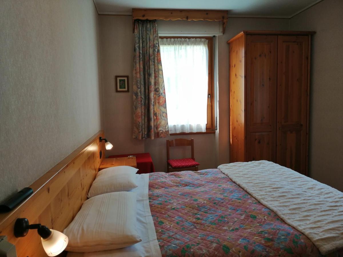 Hotel Zebru فالفورفا المظهر الخارجي الصورة